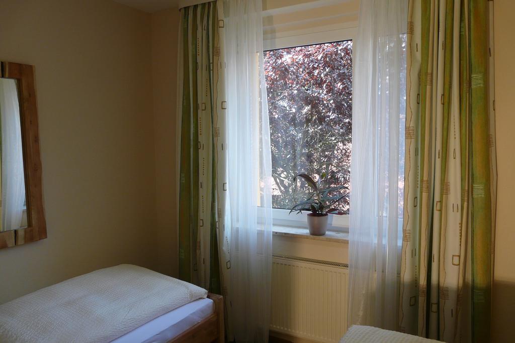 Hotel Kreuzbruchhof Burg Stargard Exteriör bild